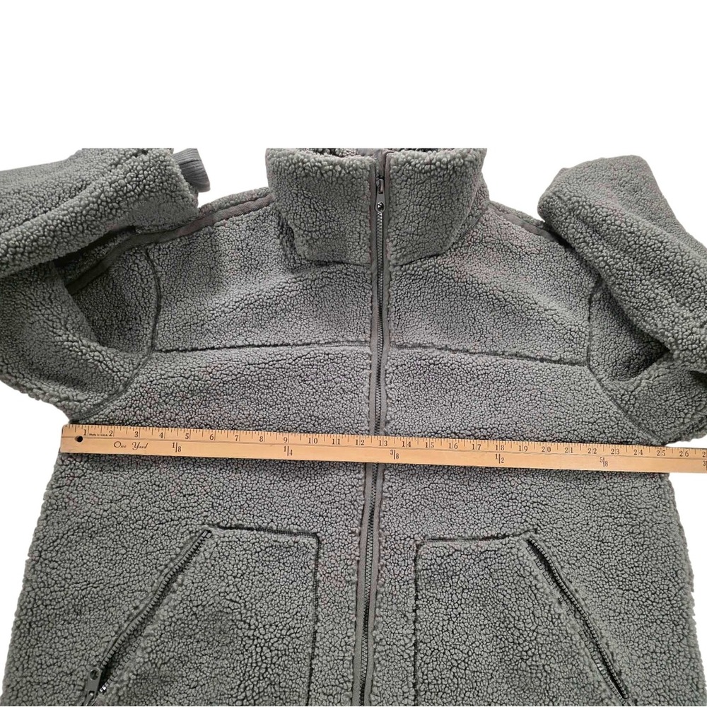 EUC Lands End Women XL Sherpa Fleece Jacket Full Zip Gray Quilted Lined Pockets - Picture 10 of 14